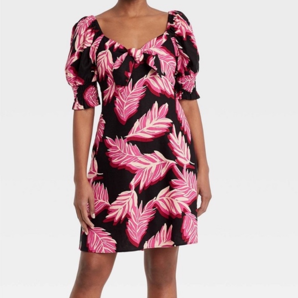 Who What Wear linen mini dress! Bow tie in front, side zip, so cute! Size L